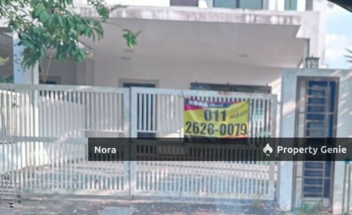 Laman Delfina, Nilai Impian. Corner lot for sale