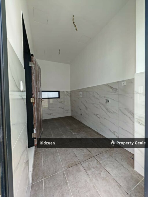 Double Storey Cluster @ Honeydale Residence Taman Impian Emas