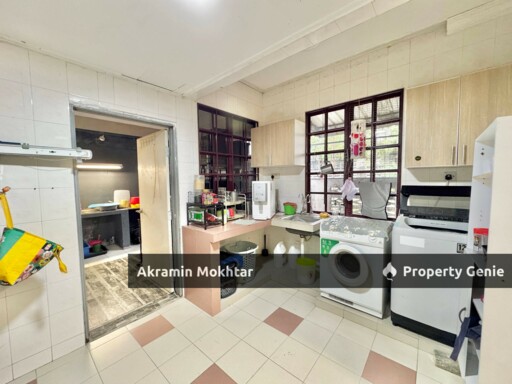 Freehold, End Lot & Renovated | Double Storey Terrace SS19, Subang Jaya