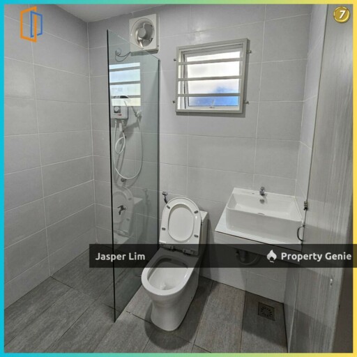 Taman Indah Villa (Bedroom with private bathroom) Room Specialst