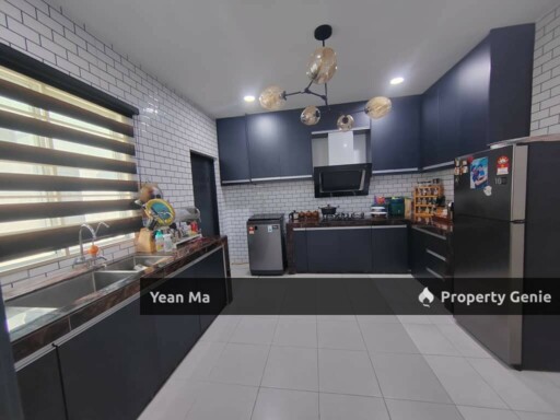 2 Storey Terrace Sari Alamanda Sungai Choh Rawang Renovation Unit For Sale