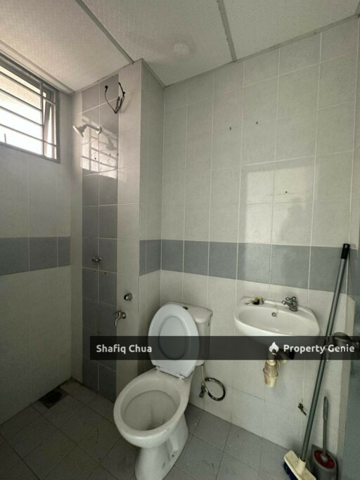 Spacious Unit Well Kept 162 Residency Apartment, Selayang For Sale