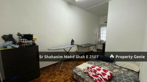 Renovated 2 Storey Intermediate Kemuning Greenville Seksyen 32 Kota Kemuning Shah Alam Near Econsave