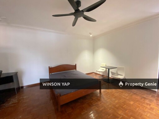 Master Room at Iskandar JB 5min CIQ Town Free WIFI Own Bathroom Couple