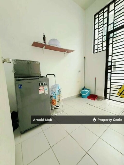 Fully Furnished 4R3B 2-Storey Terrace for Rent @ Seri Austin