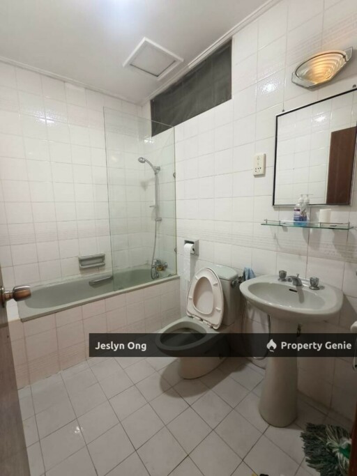 3 Bedroom Condominium @ Stulang View for Rent