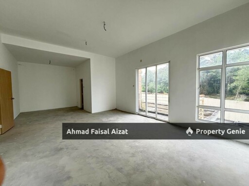 BELOW MARKET Semi-D Greenhill Residence Seksyen U10, Shah Alam