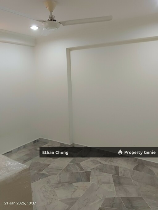 Partially Furnished Unit for Sale at Sri Alam Condominium, Shah Alam