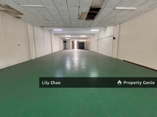 Warehouse / Showroom / Office, 6,400 sq ft Light Industrial 2-Storey Shop Lot📍Sadong Jaya, KK City Centre