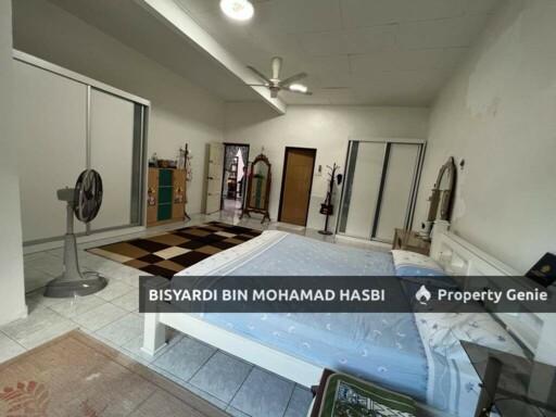 17,760 SQ.FT  RENOVATED 2 STOREY BUNGALOW SEKSYEN 4 BANDAR BARU BANGI.