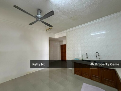 1 Sty Endlot House At Jenjarom For Rent