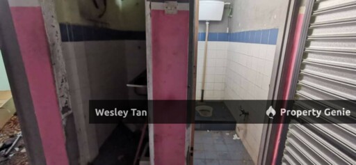 Krubong Freehold 2 Storey Shop Endlot 20x70 Main Road Facing Near SPA
