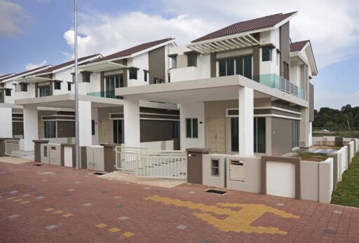 Royale Heights