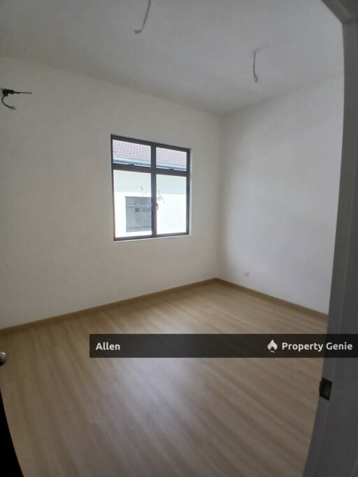Premium Freehold Harris Type at Eco Botanic 2 — New Bare Unit with Unblock View