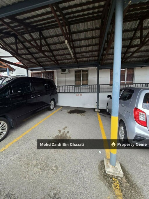 Below market lower floor Seri pinang Apartment