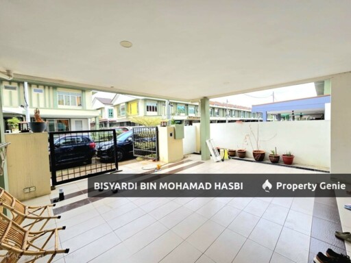 End Lot Partially Furnished Double Storey Desa Mayang Sari, Nilai