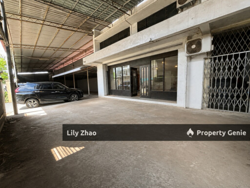 Warehouse cum Showroom cum Office hub for Rent, 11,200 sq ft📍Bundusan, Penampang, Kota Kinabalu.