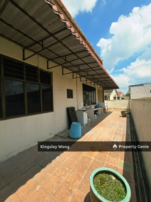 Canning Garden Freehold Double Storey CORNER Bungalow with Hugh Landscape Near Schools Hospitals Mall