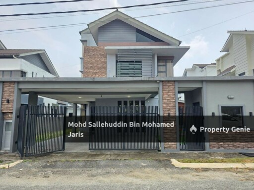 [FULLY RENOVATED] SEMI-D HIGH CLUSTER 2 1/2 TINGKAT BANDAR PUTRA, KUANTAN