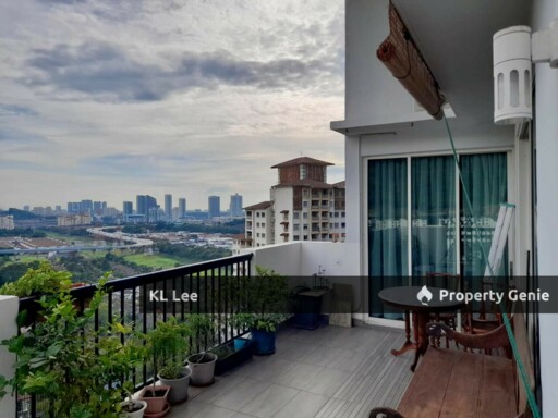Duplex Corner Unit Condo | 4BR | 2,600+ sq ft | Greenery & City View
