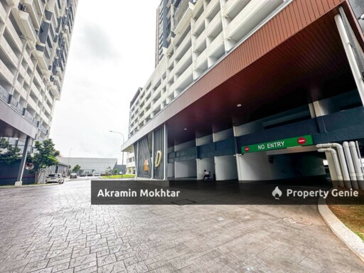 Freehold, Partially Furnished & 2 Covered Parking | Residensi Adelia 3 @ Bangi Avenue, Kajang