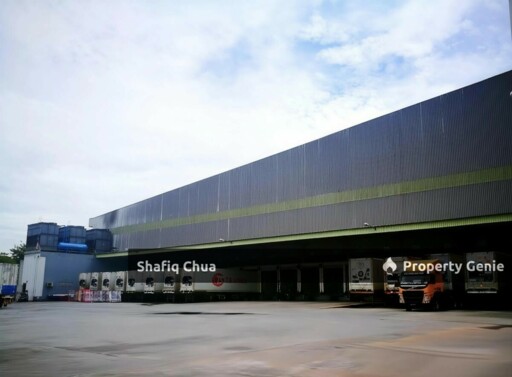 Warehouse Bandar Puteri, Jalan Perindustrian Puchong, Purchong For Rent