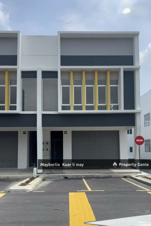 Acacia Park BTP Rm6.3k G/F & L1 for Rent