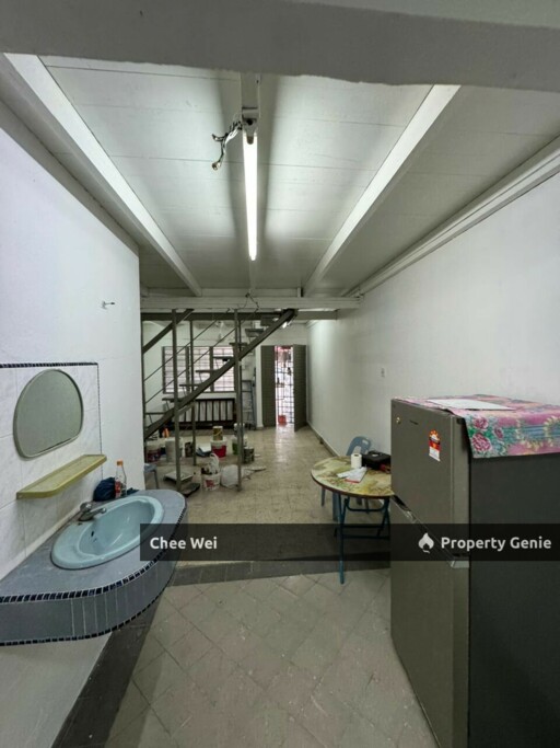 📍TERES 2 TINGKAT UNTUK DIJUAL DI TAMAN CEMPAKA