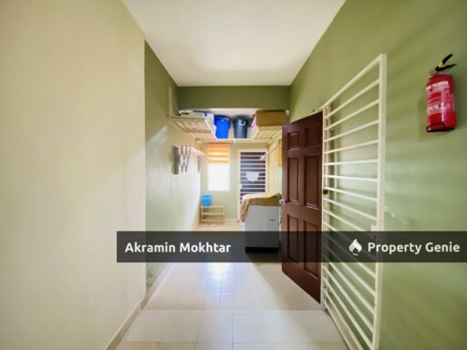 FREEHOLD & RENOVATED | SERING UKAY 2.5 STOREY SUPERLINK