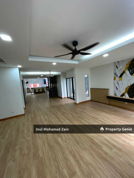 [Fully Renovated] Corner Lot Double Storey Semi-D Taman Mentari Semenyih