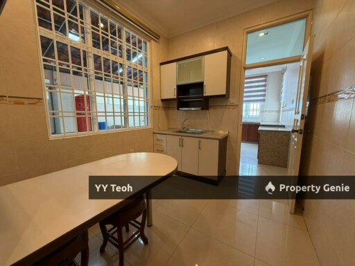 Taman Sinn Semabok 2.5 Storey Semi-D