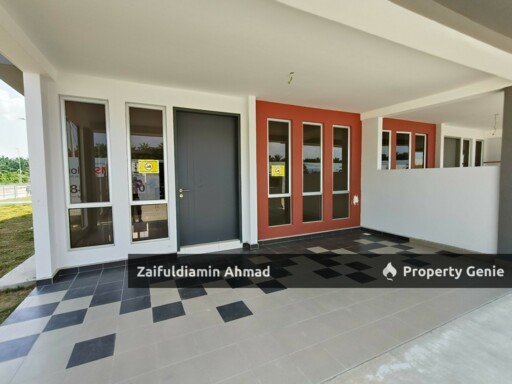 J3 Residence Terraced Home In Dengkil, Freehold 1040 Sqft