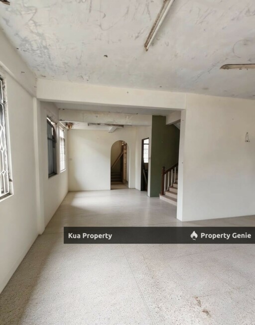 Double Storey Terrace Corner House Located at Jalan Arang