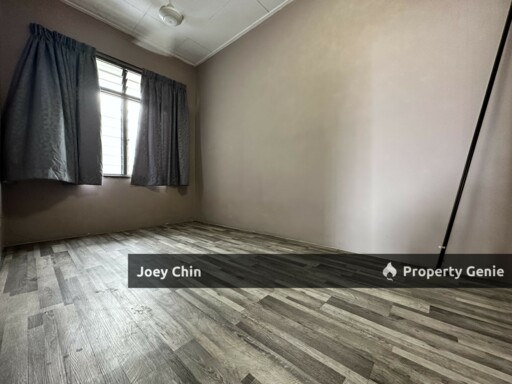 Ehsan Jaya Apartment For Rent