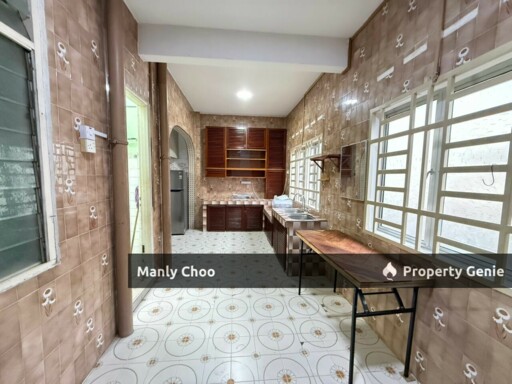 5 ROOM Double Storey Terrace Taman Bukit Sebukor Bukit Baru near Ayer Keroh Manipal GH Infineon Texas