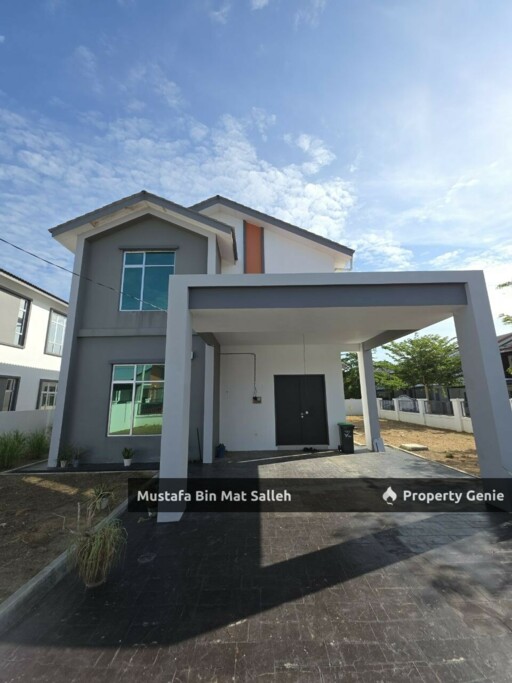 [Corner Unit] Koyak Plastik, Taman Serai Wangi