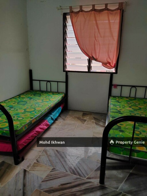 Flat PKNS