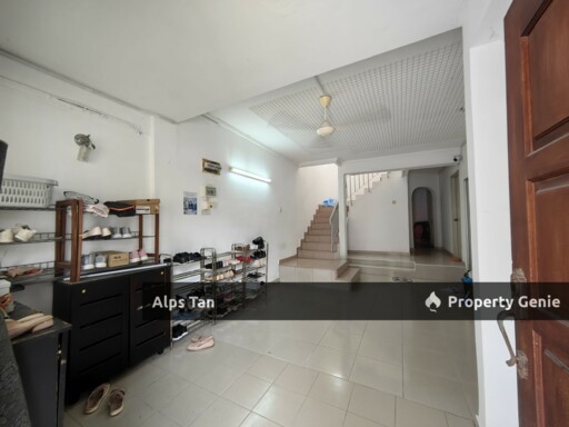 Jalan SS 15-2E Subang Jaya (Female Unit Only)
