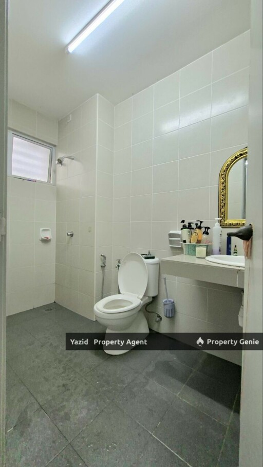 Double Storey, Taman Azalea, Bukit Rahman Putra, Sg Buloh