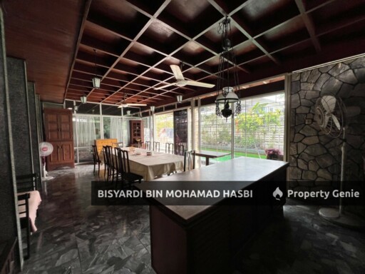 2 Storey End Lot Bungalow, Seksyen 5 Petaling Jaya.