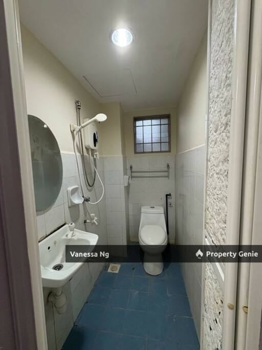 Flora Damansara Apartment, Damansara Perdana For Sale