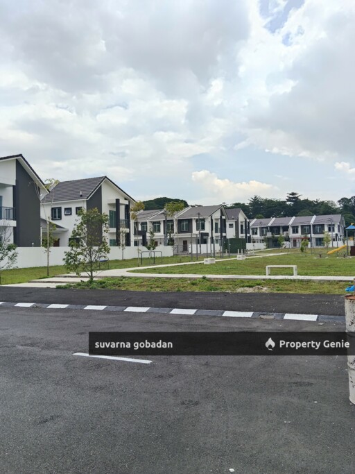 Rumah Teres 2 Tingkat Kluster Hakmilik Kekal  - Chemor, Perak