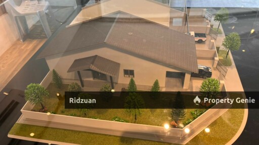 Lyra Kulai, Single Storey Terrace House with Club House Facility