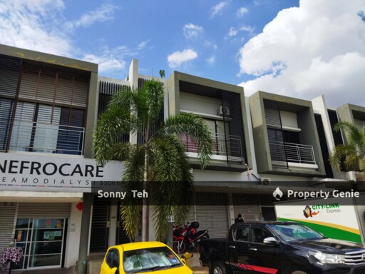 Bandar Seri Coalfields opposite new upcoming Shopping Mall