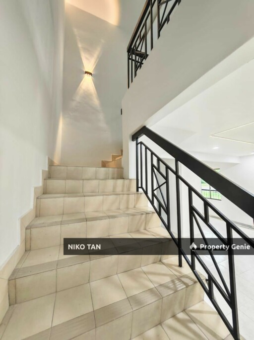 [END LOT]2-Storey Taman Puteri Wangsa Ulu Tiram
