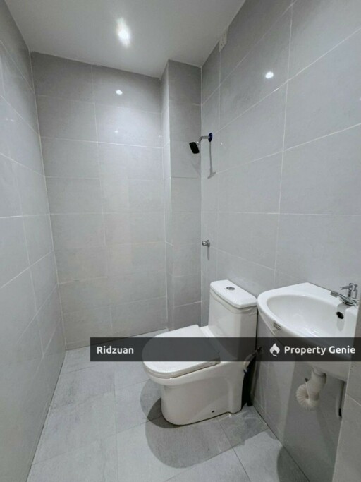 Desa Cemerlang - Single Terrace House