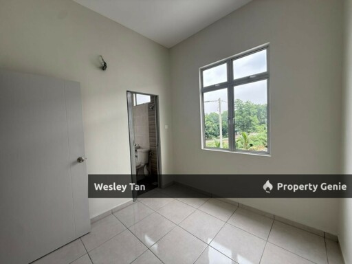 Below Bank Value! Freehold Corner 2.5 Storey Terrace @ Bukit Katil