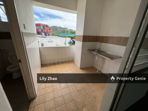 3 Storey Shop Office Tenanted for Sale @ Polytechnic Commercial Centre, KKIP Sepanggar