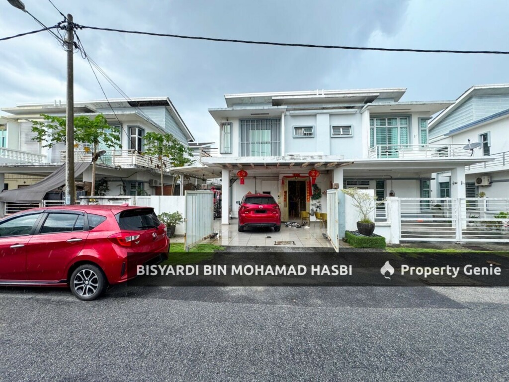 2 STOREY SEMI DETACHED CLUSTER @ ROYAL IVORY 2, BANDAR SAUJANA PUTRA .