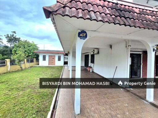 CORNER LOT 2 STOREY TERRACE TAMAN WANTAN, AMPANG SELANGOR .